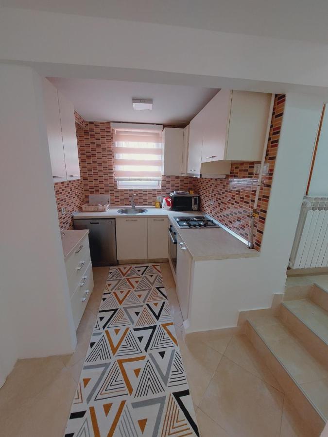 Apartments Natural And Bungalows 2 Sarajevo Exterior photo