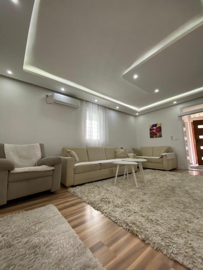 Apartments Natural And Bungalows 2 Sarajevo Exterior photo