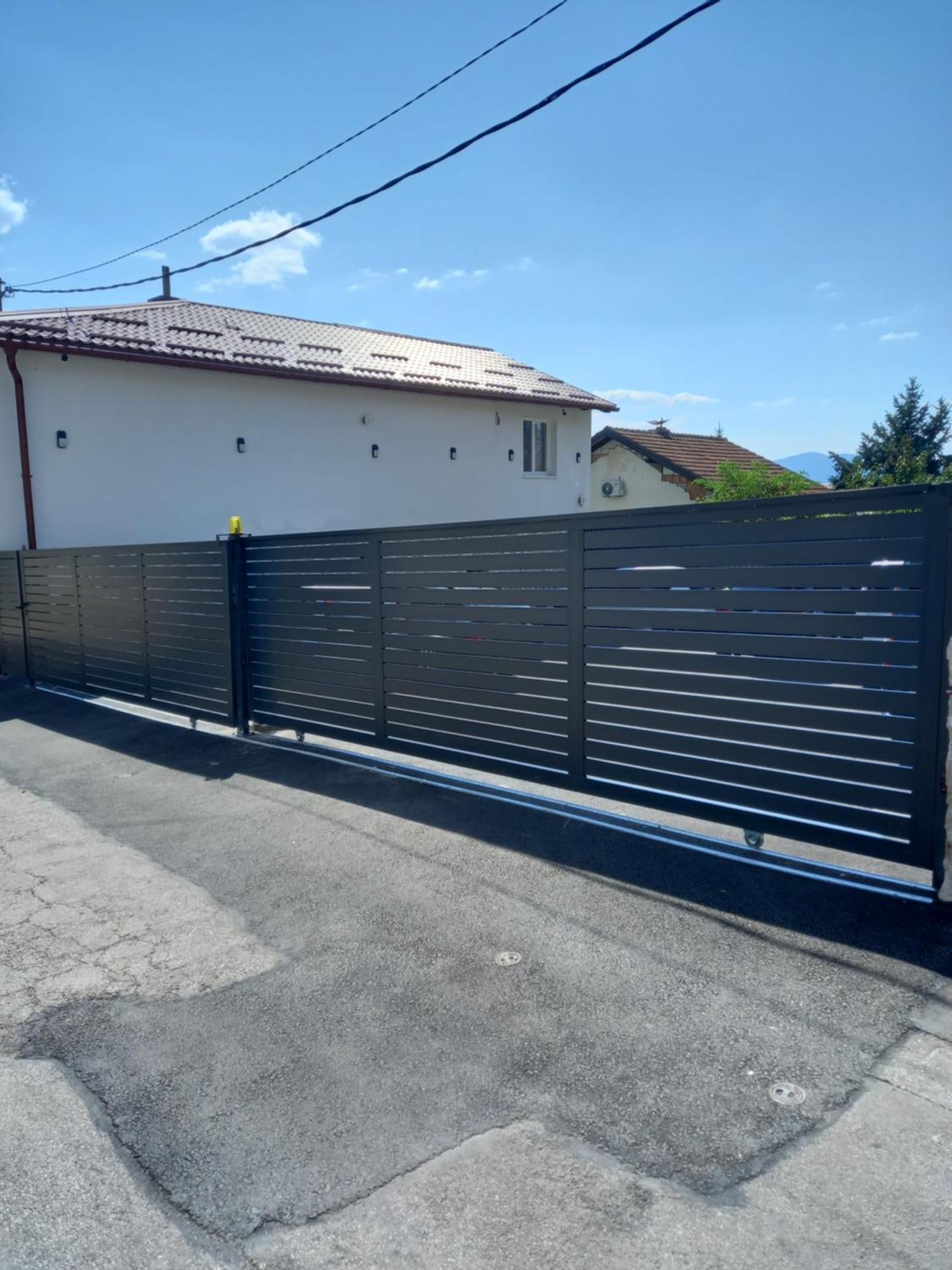 Apartments Natural And Bungalows 2 Sarajevo Exterior photo