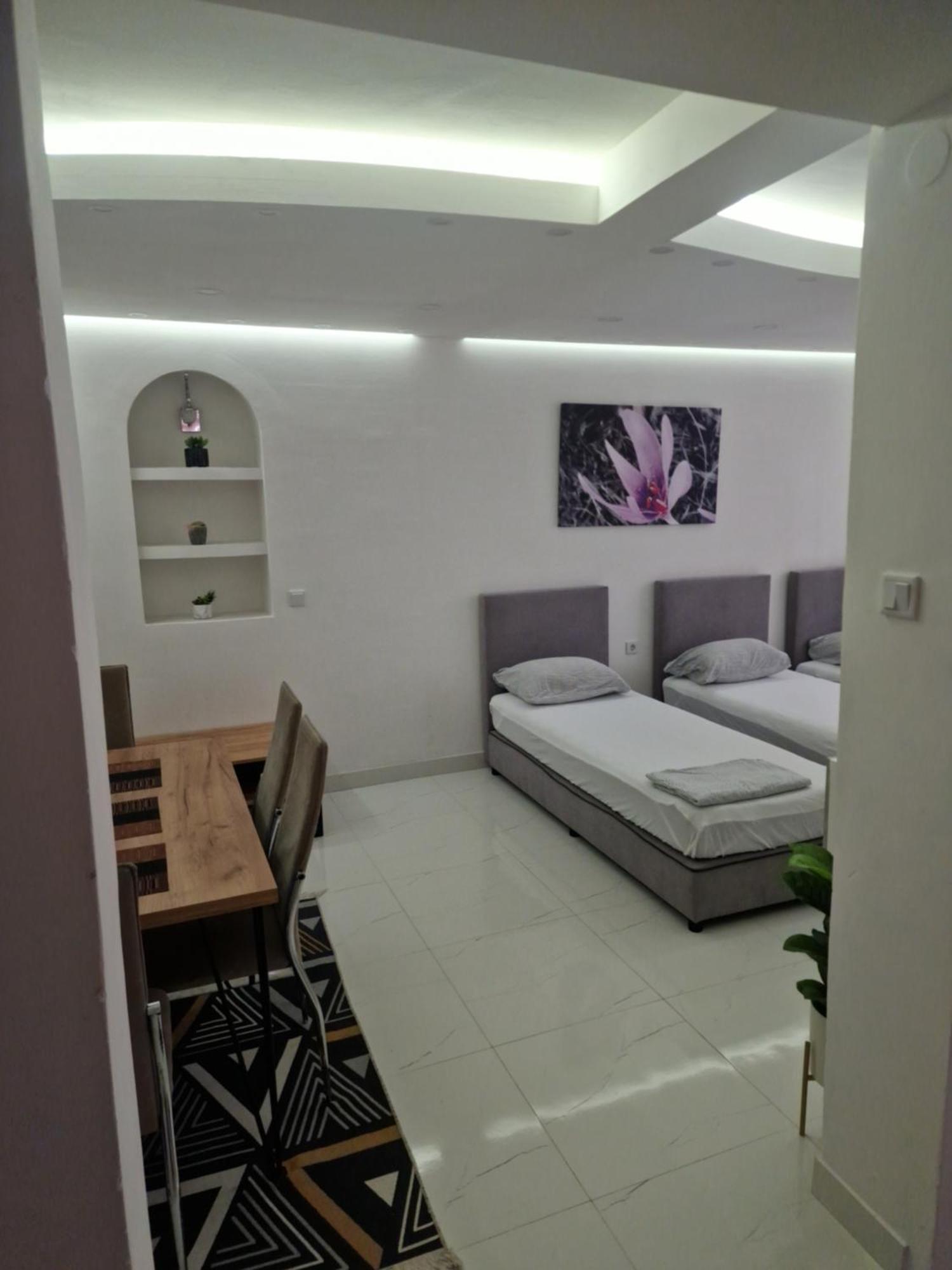 Apartments Natural And Bungalows 2 Sarajevo Exterior photo
