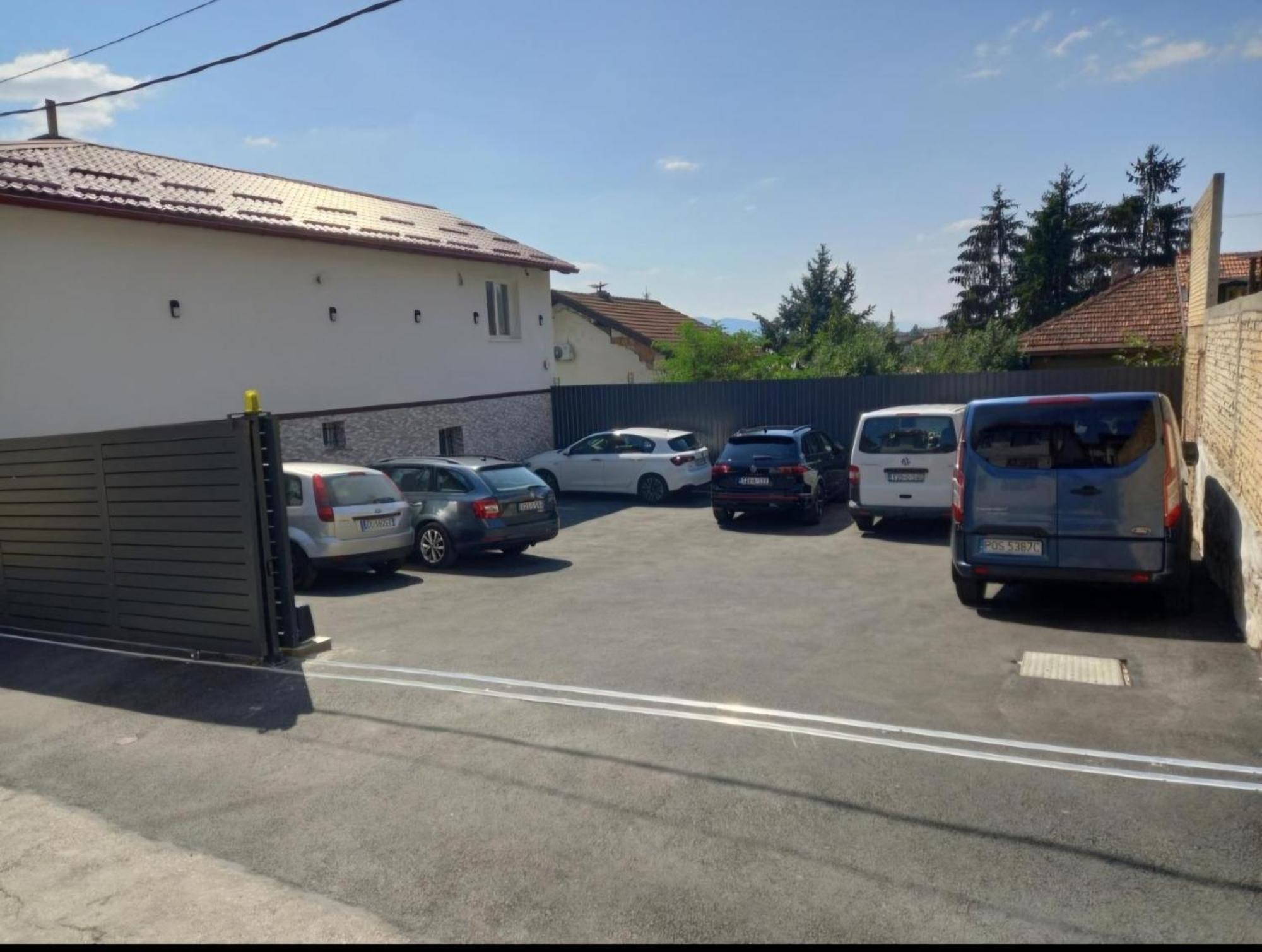 Apartments Natural And Bungalows 2 Sarajevo Exterior photo