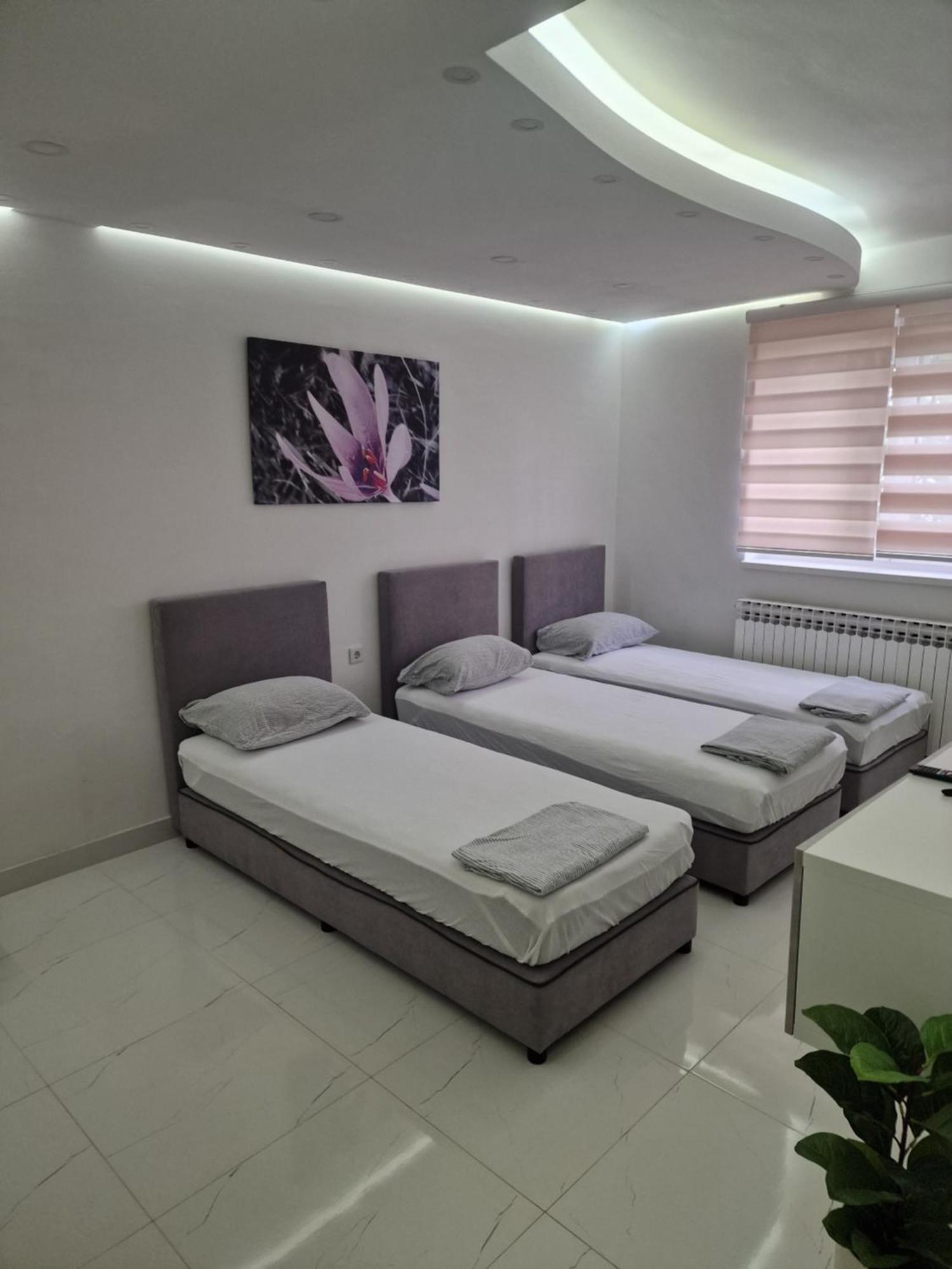 Apartments Natural And Bungalows 2 Sarajevo Exterior photo